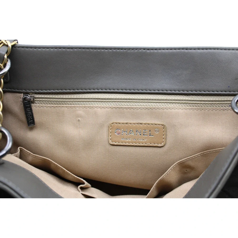 CHANEL Glazed Crinkled Mademoiselle Reissue East West Flap Trapeze 2.55 2011
